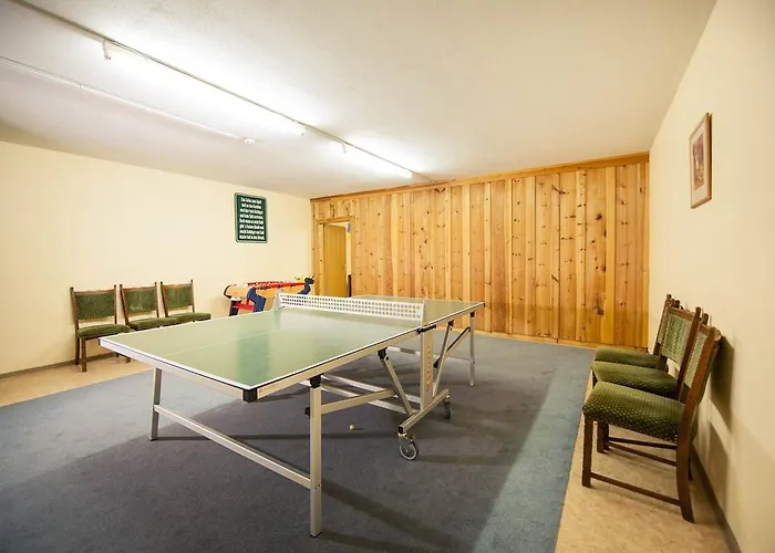 Steuxner ノイシュティフト・イム・シュトゥーバイタール