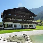Steuxner Neustift im Stubaital